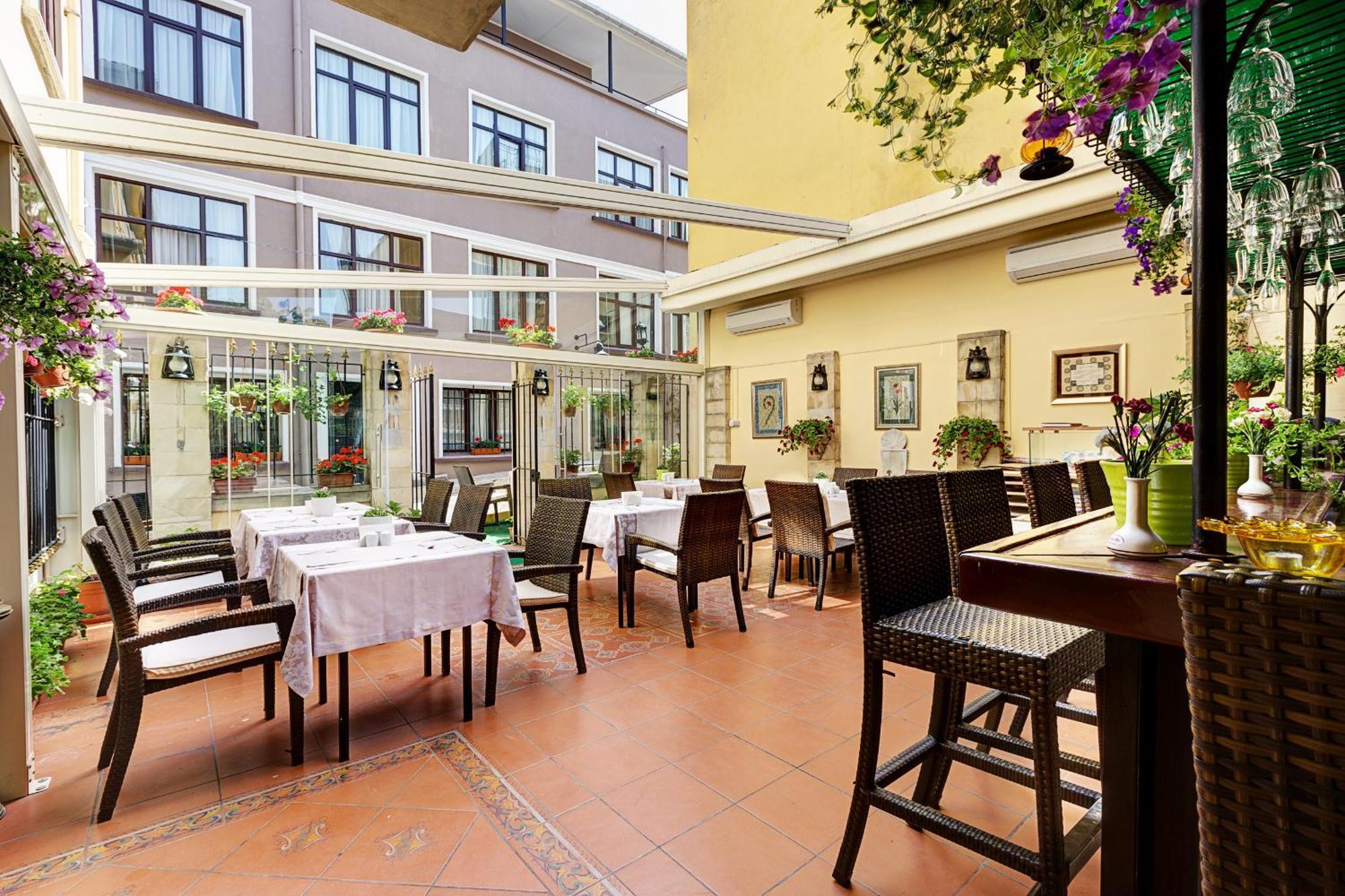 Arena Hotel - Special Class — Bilder 3